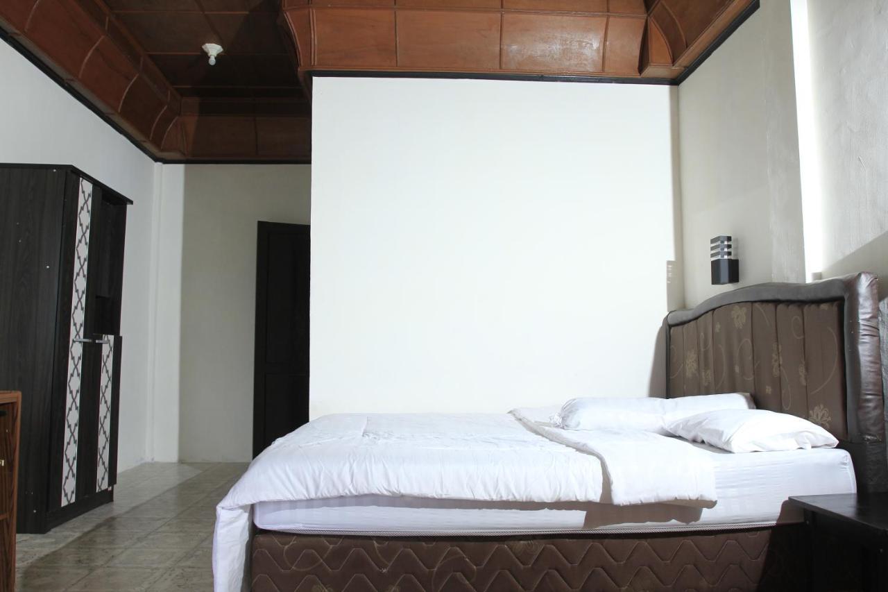 Sony Cottage Samosir Island Экстерьер фото